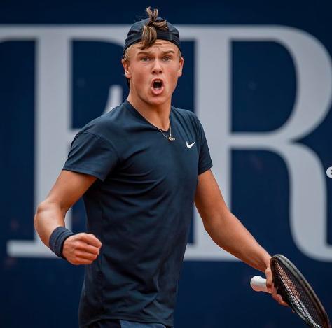 袖口与下摆 袖口与下摆